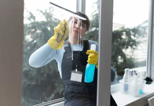 Nettoyage de vitres intérieures et extérieures à Grez-en-Bouère
